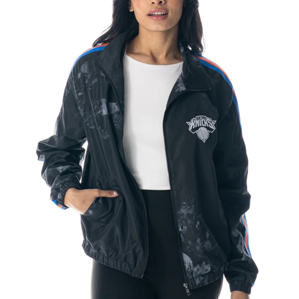 NWT Knicks floral and stripe windbreaker size Small